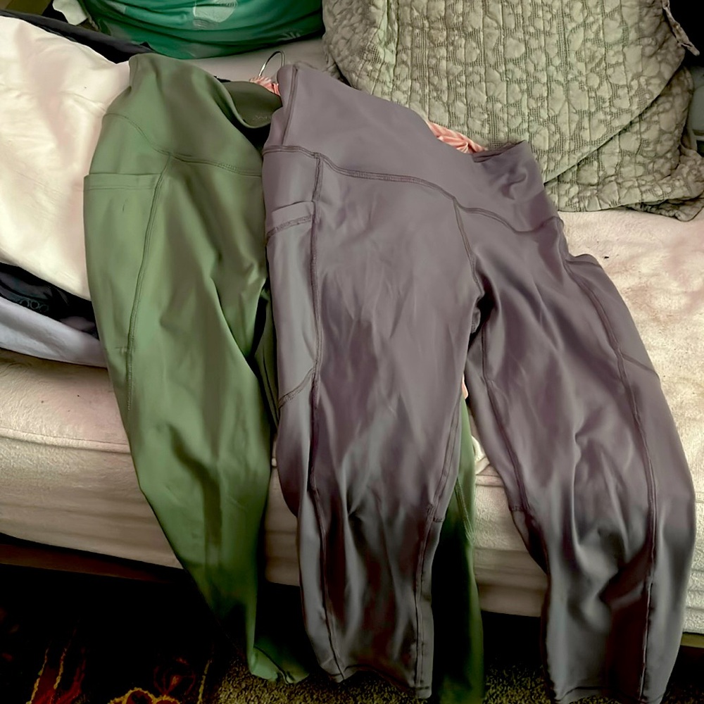 2 pairs jockey running or workout 3/4 length